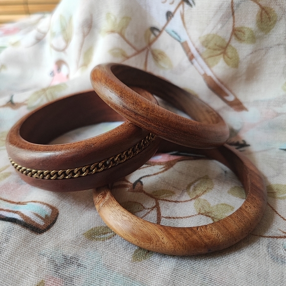 Bohemian Boho Set of 3 Wood Wooden Bangle Bracelets Made in India Chain Accent - Picture 4 of 8